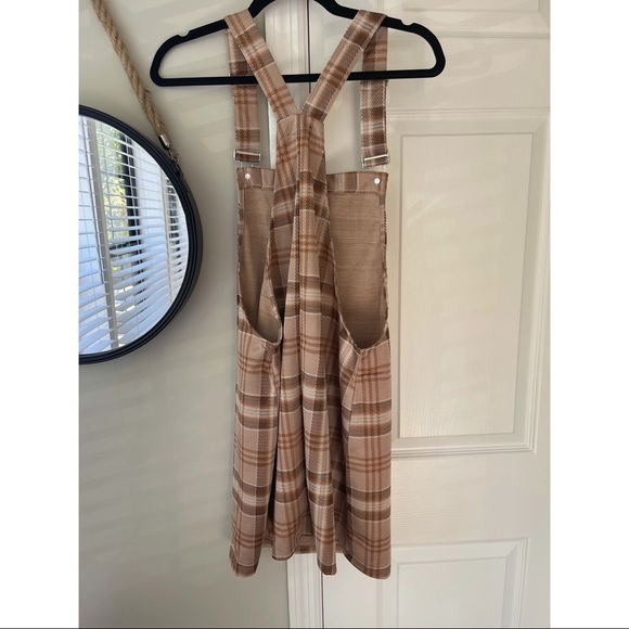 NWT Rue21 Tan Plaid Overall Dress - Picture 4 of 8